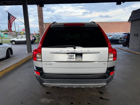 Used 2010 Volvo XC90 3.2 image 4