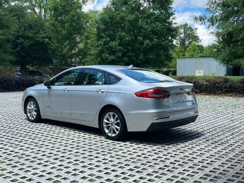 Used 2019 Ford Fusion SE image 6