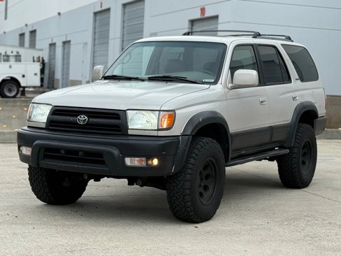 Used 1999 Toyota 4Runner Limited image 7