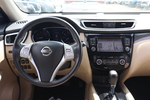 Used 2016 Nissan Rogue SL w/ SL Premium Package image 22