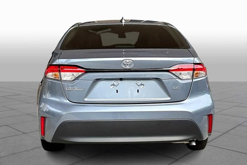 Used 2024 Toyota Corolla LE image 4
