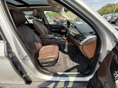 Used 2015 BMW X5 xDrive35d image 27