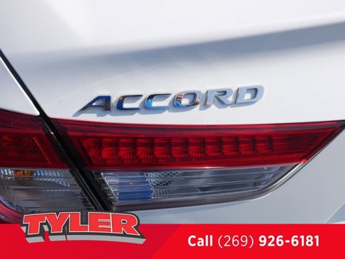 Used 2018 Honda Accord EX-L image 14