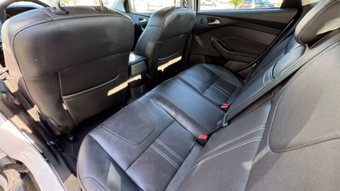 Used 2012 Ford Focus Titanium image 19