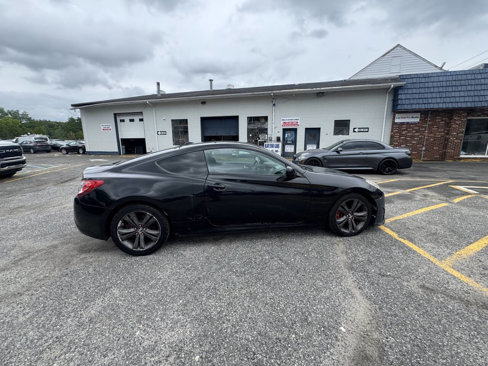 Used 2011 Hyundai Genesis 2.0T image 6