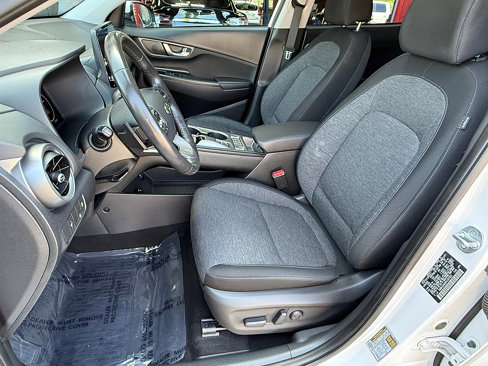 Used 2023 Hyundai Kona SEL image 27