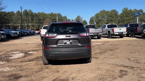 Used 2023 Jeep Cherokee Altitude Lux image 8