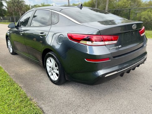 Used 2020 Kia Optima LX image 11