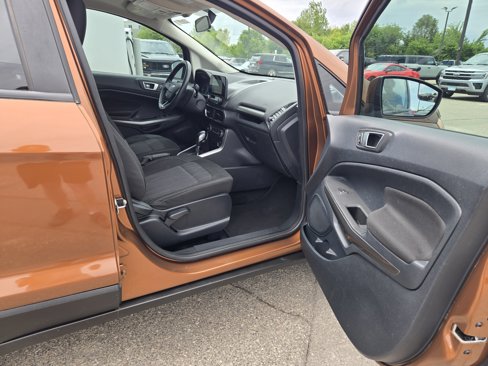 Used 2018 Ford EcoSport SE image 16