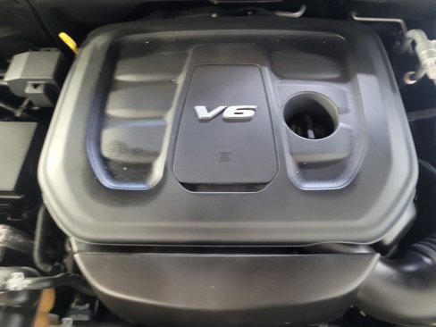 Used 2017 Jeep Grand Cherokee Laredo image 30