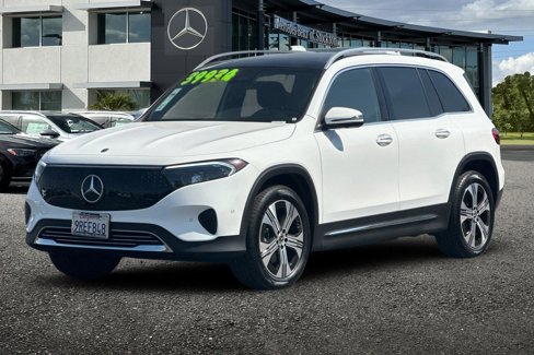 Certified 2024 Mercedes-Benz EQB 300 4MATIC image 8