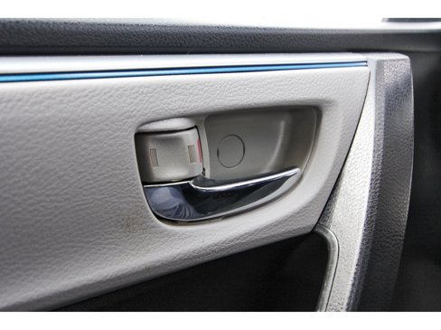 Used 2014 Toyota Corolla LE image 22