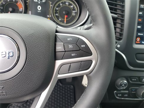 Certified 2022 Jeep Cherokee Latitude image 22