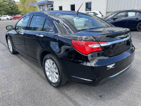 Used 2013 Chrysler 200 Limited image 5