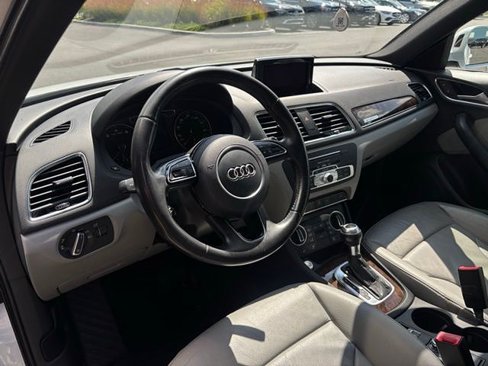 Used 2017 Audi Q3 2.0T Premium Plus w/ Premium Plus Package image 13