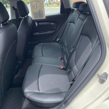 Used 2019 MINI Cooper Clubman S image 11