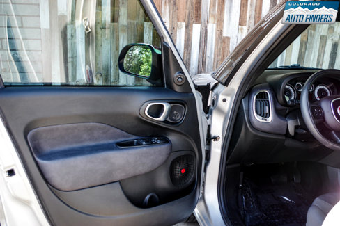 Used 2015 FIAT 500L Lounge image 7