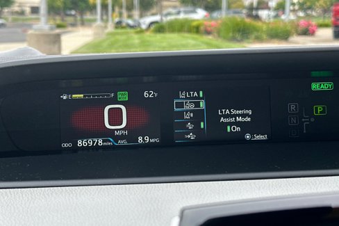 Certified 2022 Toyota Prius LE image 31