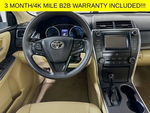 Used 2016 Toyota Camry LE image 20