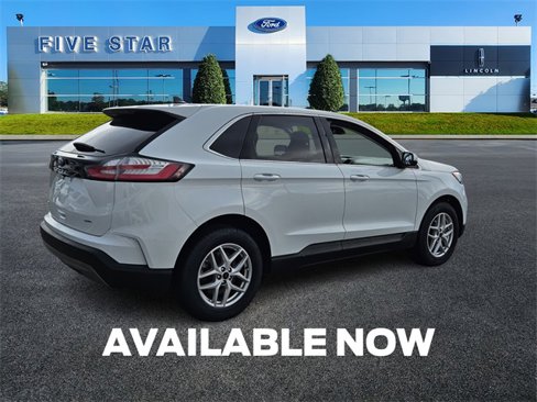 Used 2023 Ford Edge SEL image 8