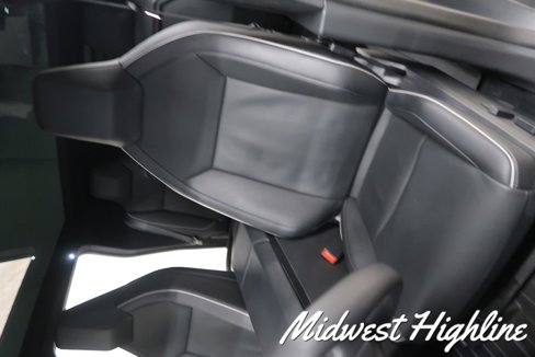 Used 2025 Tesla Cybertruck AWD Crew Cab image 27