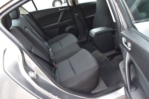 Used 2011 MAZDA MAZDA3 i Touring image 25