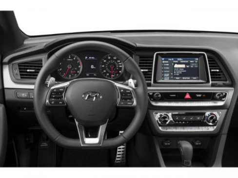 Used 2019 Hyundai Sonata Sport image 10