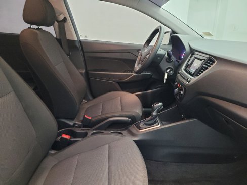 Used 2020 Hyundai Accent SE image 21