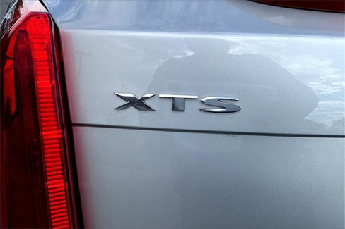 Used 2017 Cadillac XTS Luxury image 21