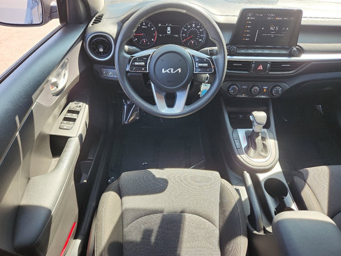 Used 2023 Kia Forte LXS w/ LXS Technology Package image 11