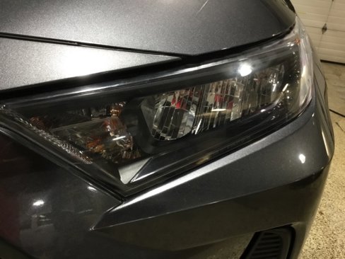 Used 2021 Toyota RAV4 LE image 11