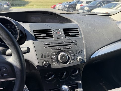 Used 2012 MAZDA MAZDA3 s Touring image 9