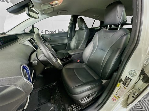 Used 2017 Toyota Prius Four Touring image 20