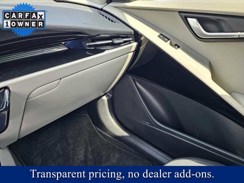 Used 2023 Kia Niro Wave image 26