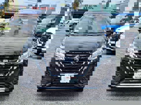 New 2025 Nissan Kicks Play S image 2