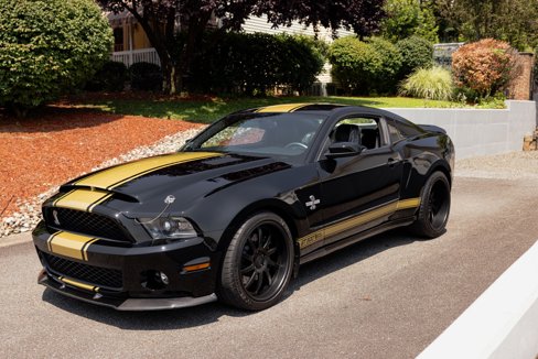 Used 2012 Ford Mustang Shelby GT500 w/ SVT Performance Pkg image 30