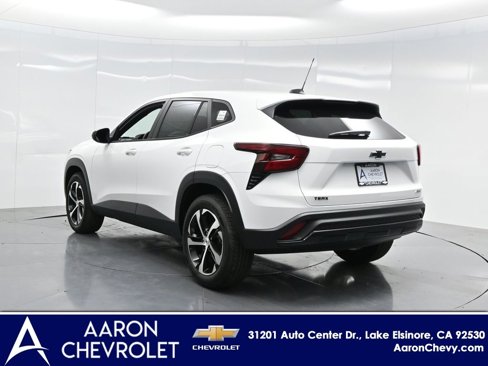 New 2026 Chevrolet Trax RS image 5
