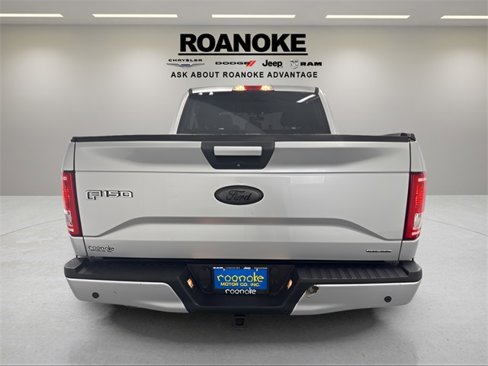 Used 2015 Ford F150 XLT w/ Equipment Group 302A Luxury image 11