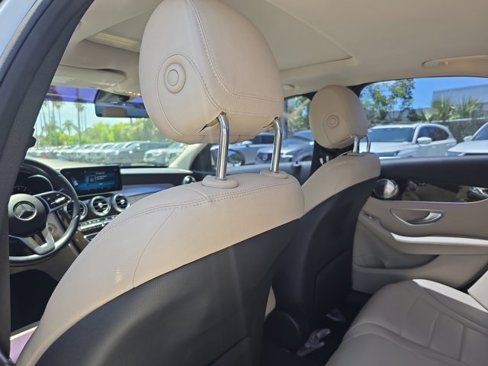 Used 2021 Mercedes-Benz C 300 Sedan image 14