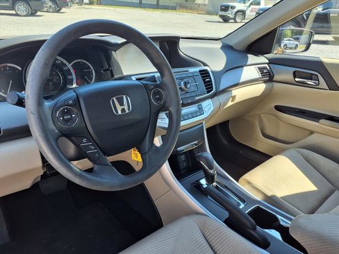 Used 2014 Honda Accord LX image 11