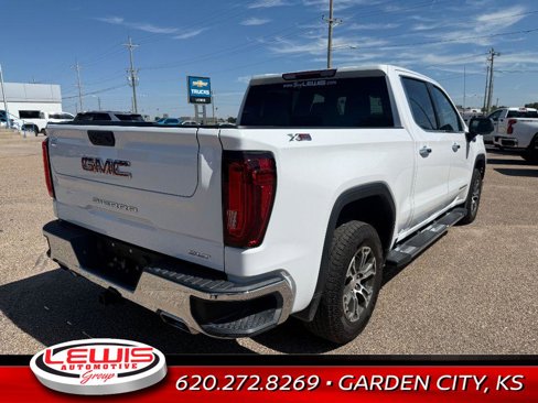 Used 2022 GMC Sierra 1500 SLT w/ SLT Premium Package image 9