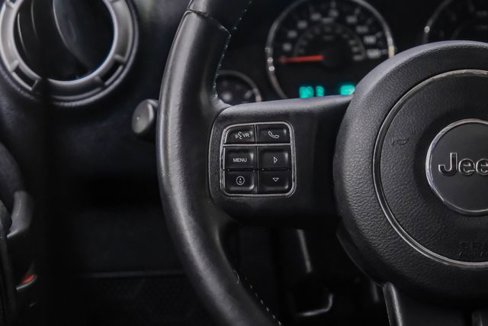 Used 2016 Jeep Wrangler Unlimited Sahara image 44