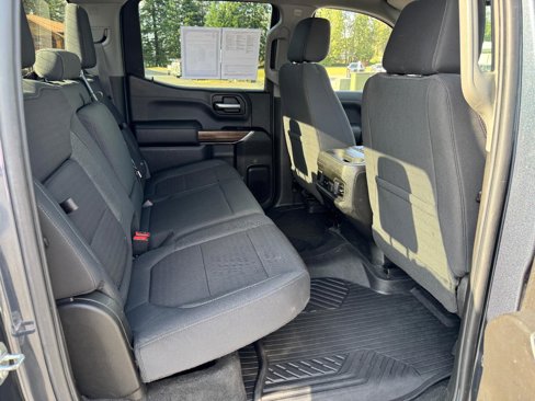 Used 2021 Chevrolet Silverado 1500 LT Trail Boss image 19