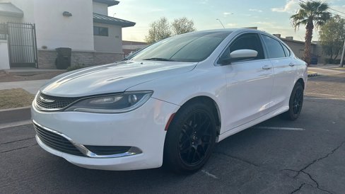 Used 2015 Chrysler 200 Limited w/ Convenience Group image 25