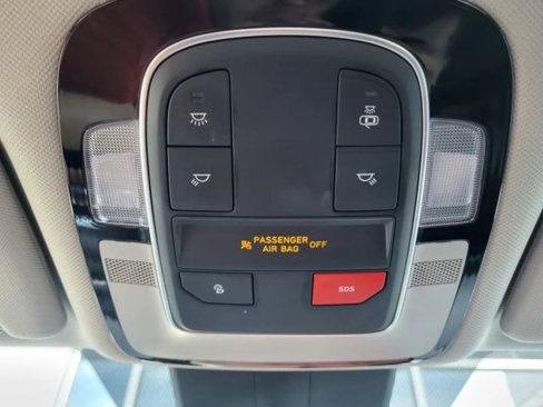 Used 2023 Hyundai Santa Fe SEL image 39