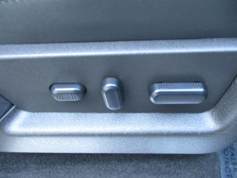 Used 2014 Ford F150 Platinum image 30