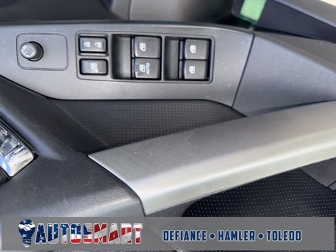 Used 2014 Subaru Forester 2.0XT Premium image 21