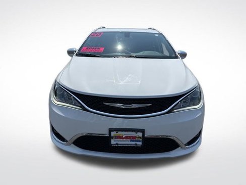 Used 2020 Chrysler Pacifica Limited image 8