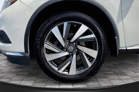 Used 2017 Nissan Murano Platinum image 9