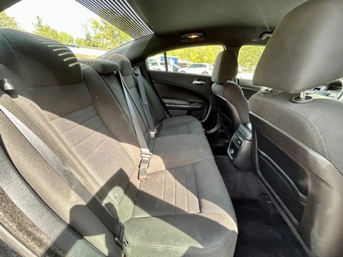 Used 2012 Dodge Charger SE image 13